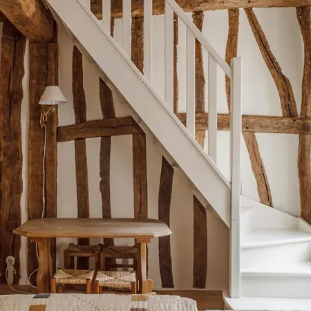 De Charme Dans Le Centre De Apartman *