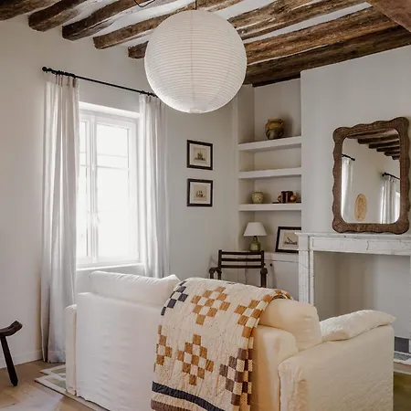 Apartment De Charme Dans Le Centre De